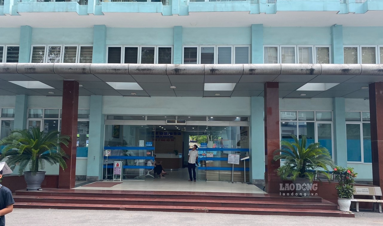 Trung tâm hồi sức tích cực, Bệnh viện Hữu nghị Việt Tiệp (TP Hải Phòng) nơi anh N. đang điều trị. Ảnh: Nguyễn Hoàn