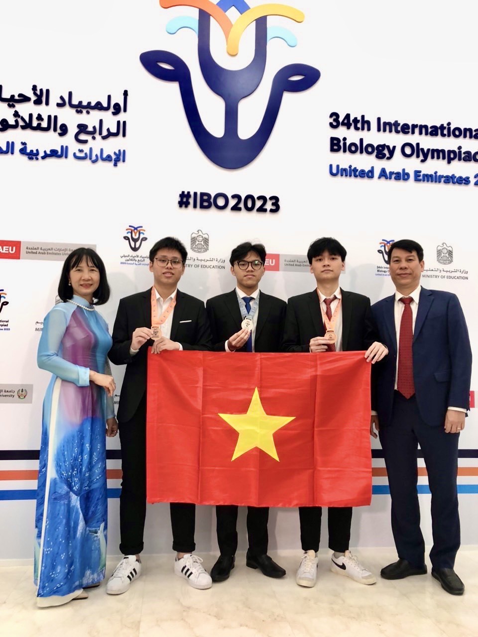 Đội tuyển Việt Nam tham dự Olympic Sinh học quốc tế 2023. Ảnh: Bộ GDĐT