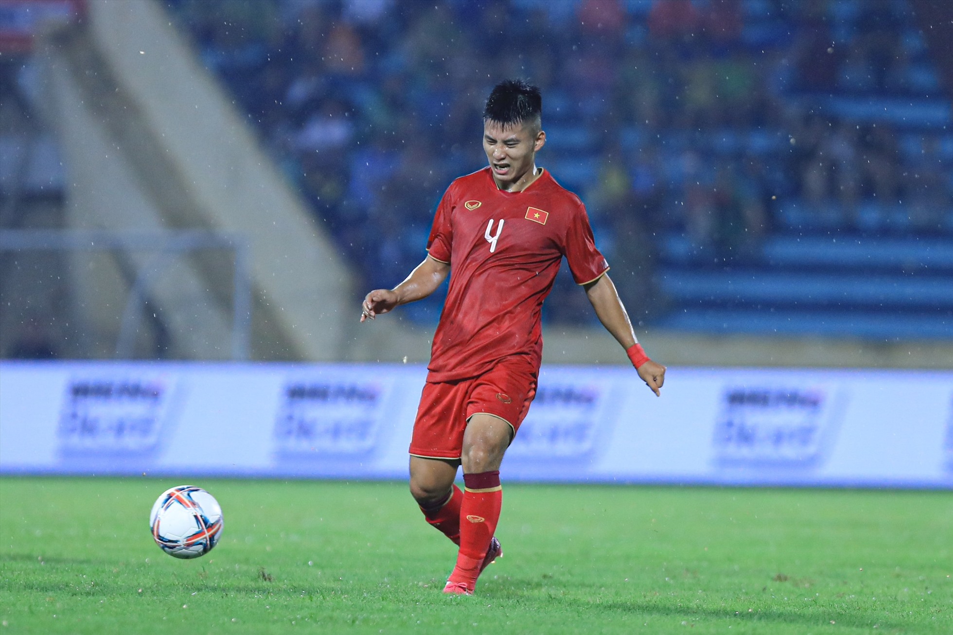 Trực tiếp tuyển Việt Nam 0-0 Palestine (Hiệp 1): Hồ Tấn Tài thay Trung Hiếu