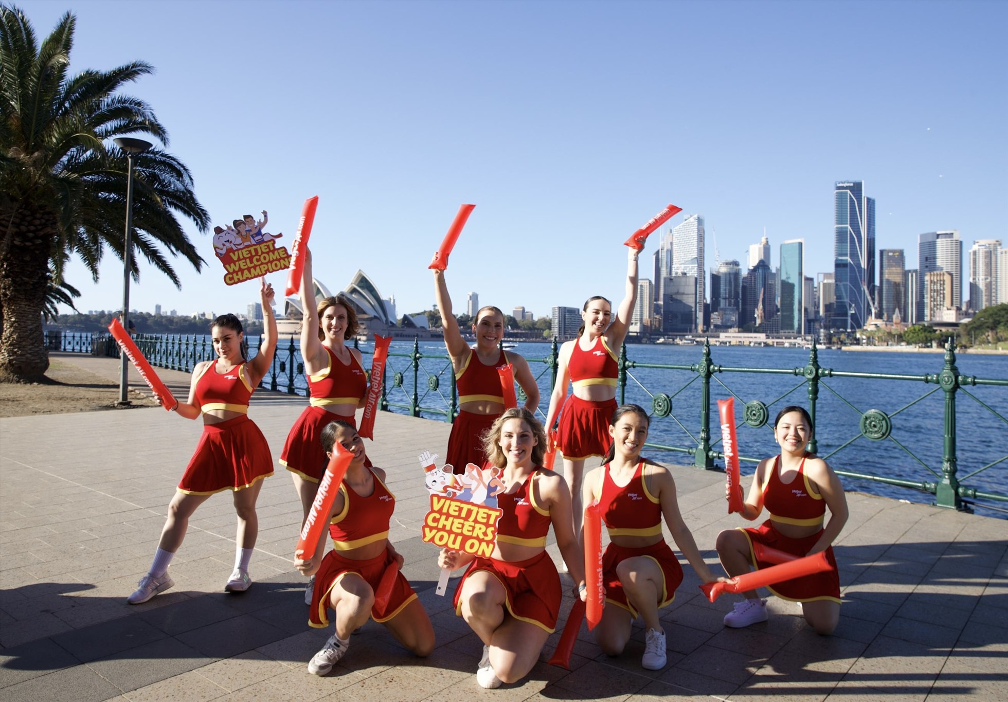 Giải chạy Sydney Marathon 2023 diễn ra với sự tham gia của hơn 40.000 vận động viên, người yêu chạy từ hơn 75 nước, vùng lãnh thổ khắp thế giới.
