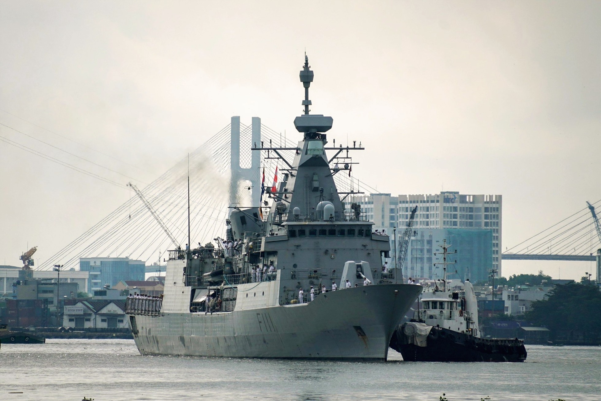 Ngày 24.9, hai tàu Hải quân Hoàng gia New Zealand HMNZS Te Mana và HMNZS Aotearoa cập cảng Bến Nhà Rồng, TPHCM, bắt đầu chuyến thăm từ ngày 24 đến 25.9.