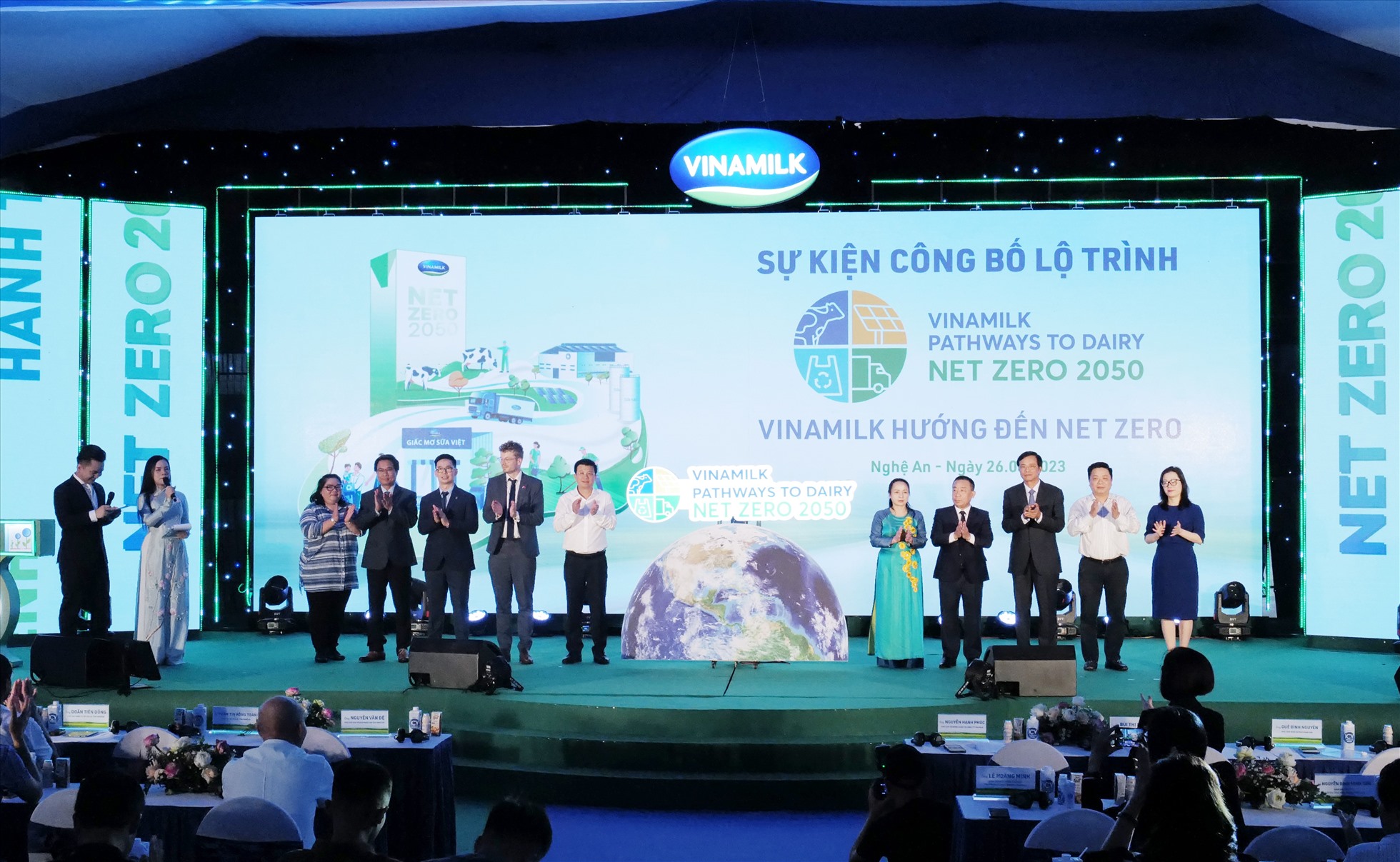 Vinamilk là đơn vị tiên phong công bố các cam kết về Net Zero và lộ trình thực hiện tại Việt Nam. Ảnh: Vinamilk