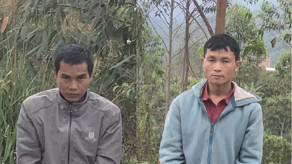 2 đối tượng trong vụ án đưa 2 người Trung Quốc nhập cảnh trái phép ngày 17.3.2023 tại huyện Bình Liêu. Ảnh: Công an Quảng Ninh