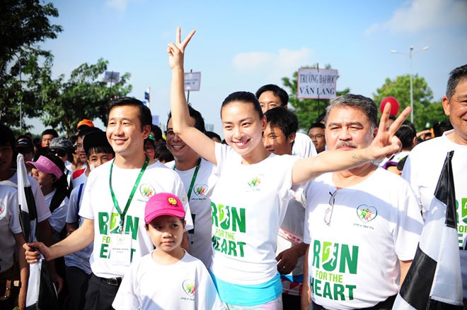 Diễn viên Ngô Thanh Vân cũng từng tham gia thi chạy vì trẻ em mắc bệnh tim bẩm sinh. 