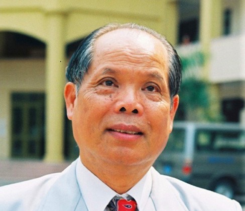 PGS.TS Bùi Hiền, người đề xuất cải cách chữ viết tiếng Việt. Ảnh: TN