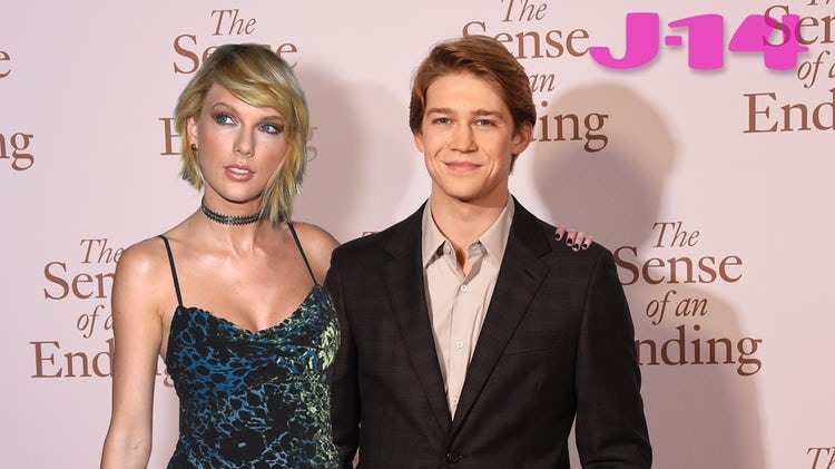 Bức ảnh hiếm hoi chụp chung của Taylor Swift và nam diễn viên điển trai Joe Alwin