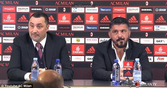 Gattuso (phải) trong buổi họp báo mới nhất của Milan.