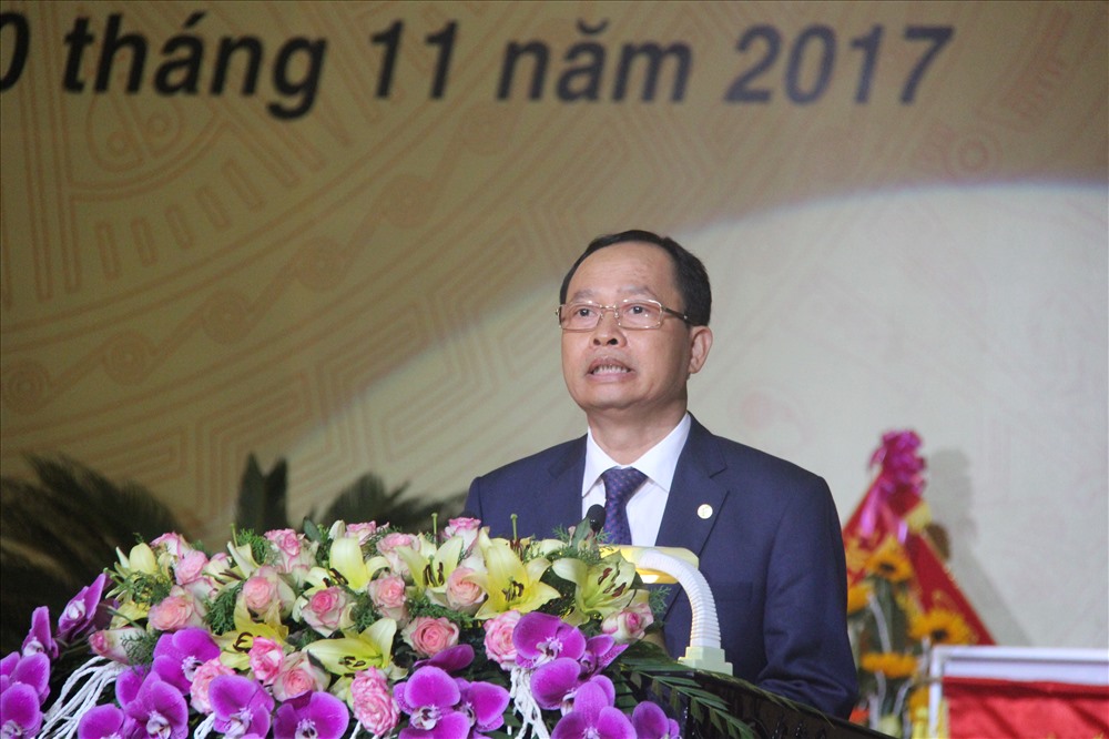 Ông Trịnh Văn Chiến - Uỷ viên TƯ Đảng, Bí thư Tỉnh uỷ Thanh Hoá phát biểu tại đối thoại. 