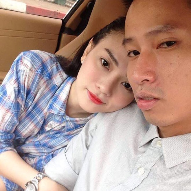 Tháng 6.2017, Thu Thủy đăng bức ảnh tình cảm với ông xã nhưng với một dòng trạng thái buồn bã làm dấy lên tin đồn ly hôn