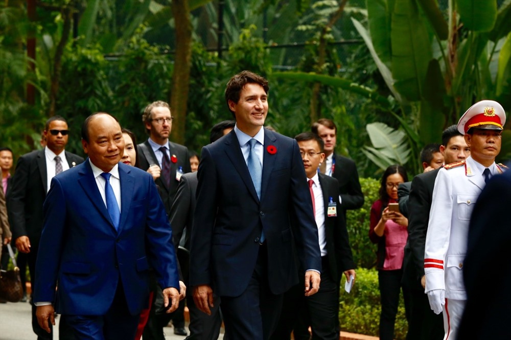 Nhận lời mời của Thủ tướng Chính phủ Nguyễn Xuân Phúc, Thủ tướng Canada Justin Trudeau thăm chính thức Việt Nam từ ngày 8-9.11 nhân dịp dự Hội nghị Cấp cao APEC 2017. 