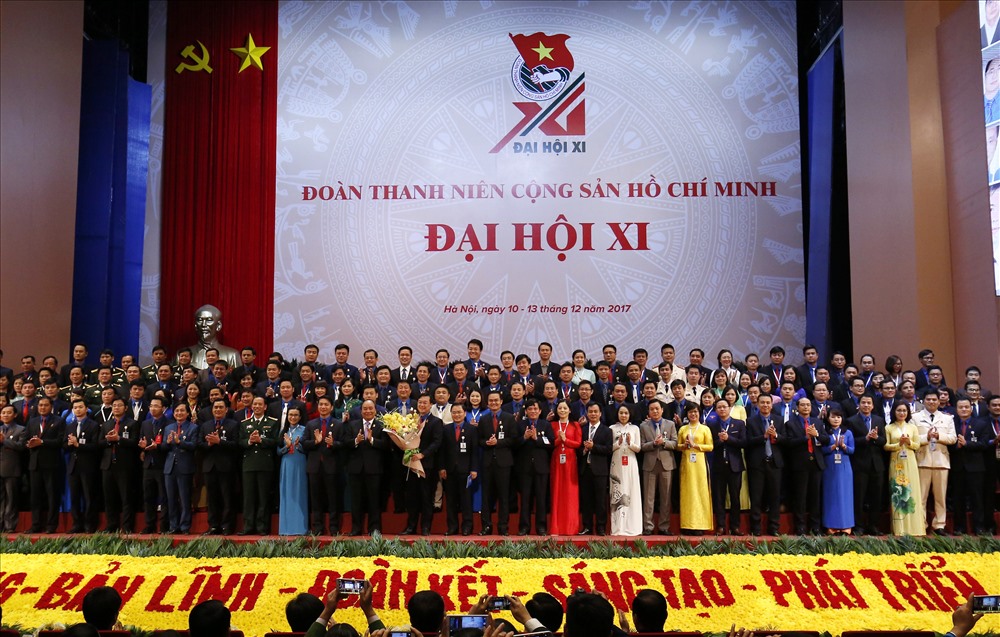 BCH Trung ương Đoàn khoá XI ra mắt đại hội. Ảnh: Hải Nguyễn