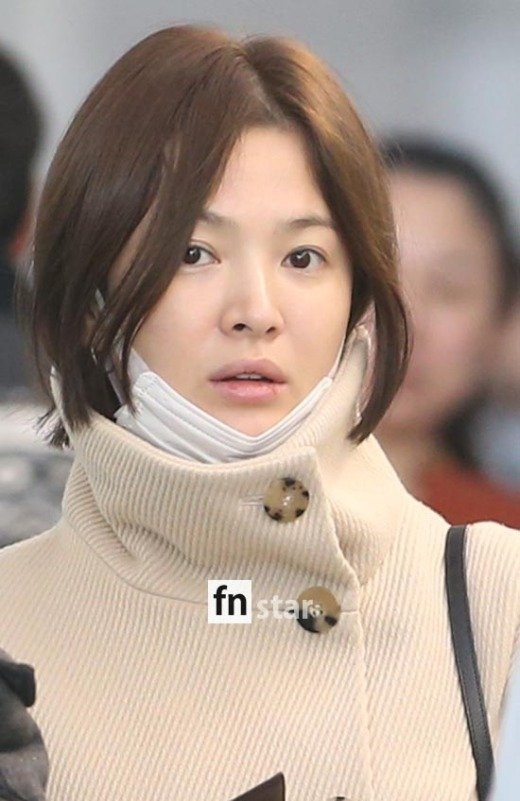 Mặc dù thế nhưng mặt mộc của Song Hye Kyo vẫn được người hâm mộ đánh giá cao 