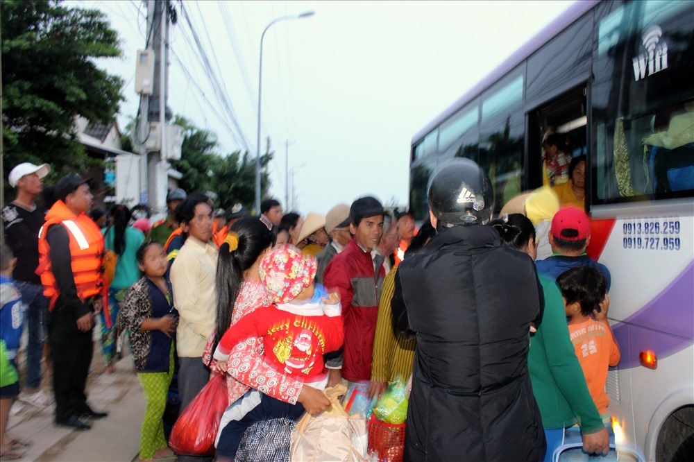 Bạc Liêu tổ chức sơ tán dân sáng 25.12.