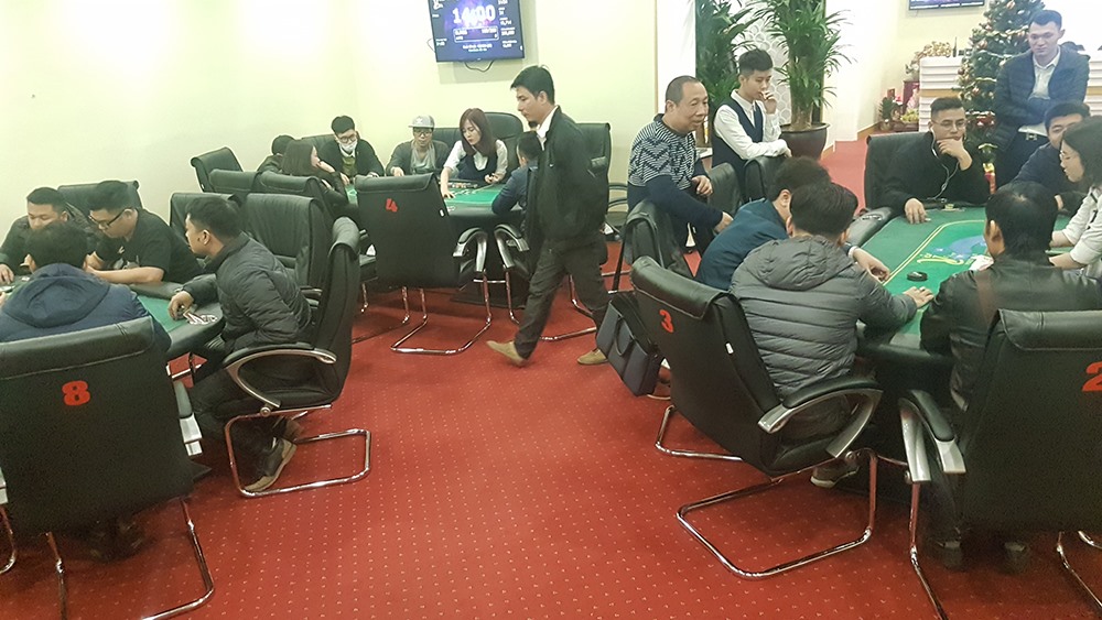 Những giải đấu đóng phí, lãnh thưởng vẫn liên tục được tổ chức tại CLB Bridge & Poker Vstar.