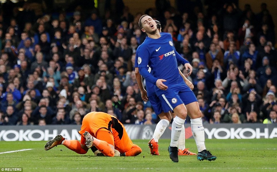 Hazard chỉ có 1 bàn thắng và 1 kiến tạo trong 7 trận đá chính gần nhất ở Premier League. Ảnh: Reuters.