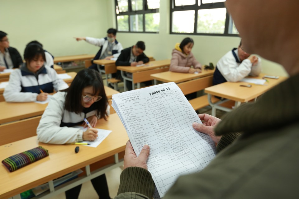 Kì thi có sự tham gia đông đảo của học sinh trong và ngoài trường. Ảnh: Hải Nguyễn