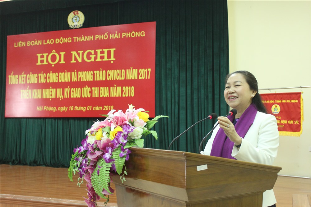 Bà Nguyễn Thị Thu Hồng – Phó Chủ tịch Tổng LĐLĐ Việt Nam phát biểu tại chương trình. Ảnh: Trần Vương