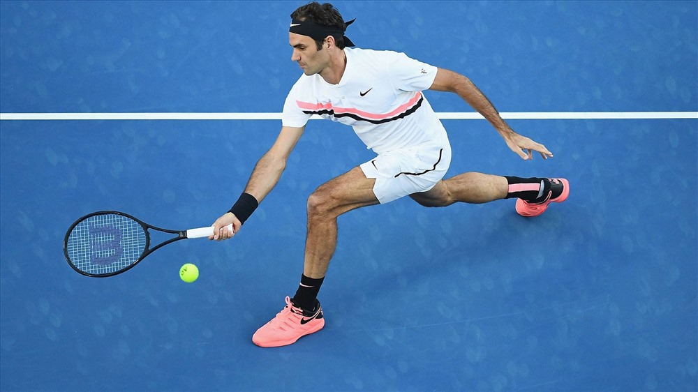 Federer khai vợt thuận lợi với chiến thắng sau 3 set đấu. Ảnh: Getty.