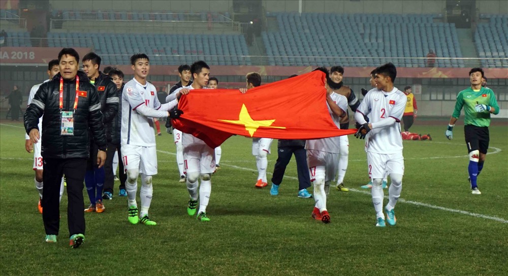 Sau khi vượt qua vòng bảng, U23 Việt Nam nhận phần thưởng “khủng“. Ảnh: Hữu Phạm