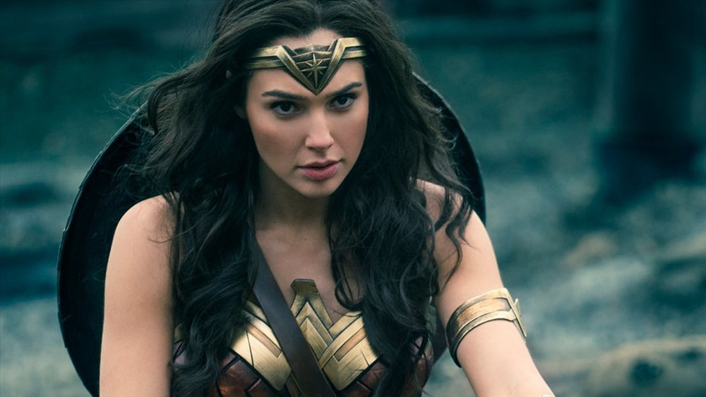 Mới đây, tạp chí Forbes đã chính thức công bố Gal Gadot là nữ diễn viên đắt giá nhất hành tinh năm 2017 với 1,4 tỷ USD cho hai bộ phim cô tham gia: “Wonder Woman” và “Justice League” 