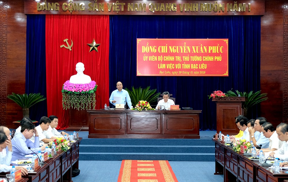 Thủ tướng Chính phủ làm việc tại Bạc Liêu tối 29.1 (ảnh chinhphu.vn)