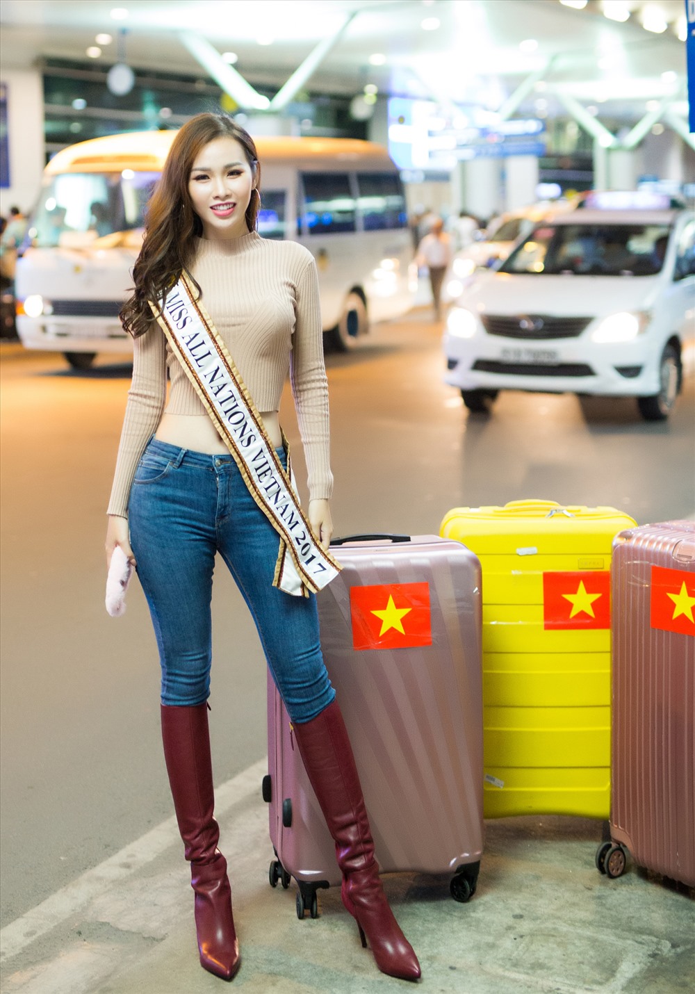 Thanh Trang ở sân bay