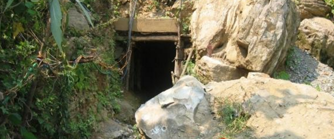 Hầm vàng, nơi 3 anh em Cụt Văn Sơn chết.