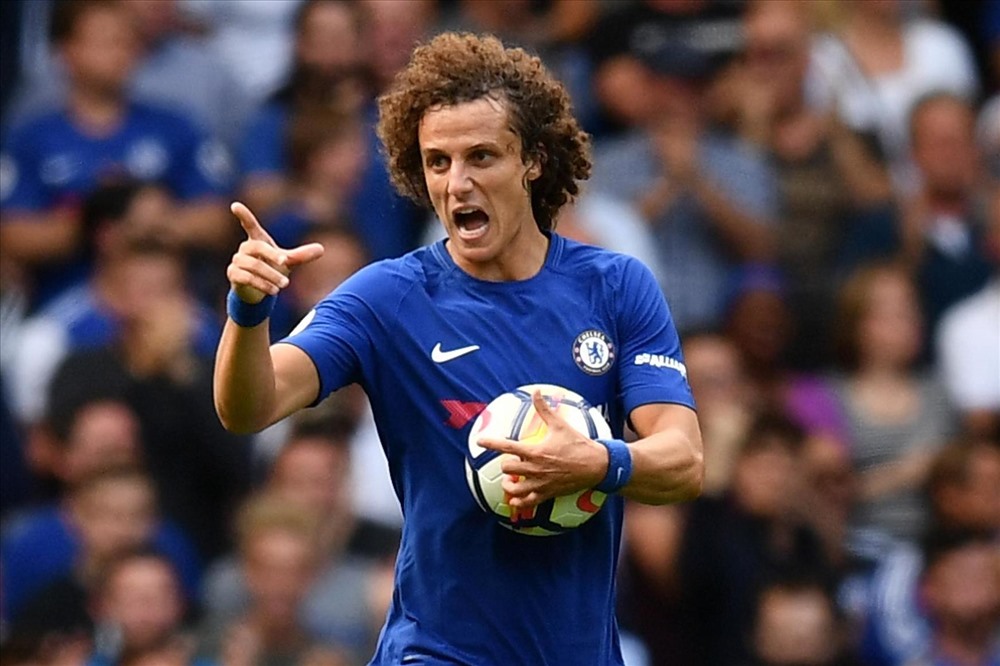 Luiz đang bị “ghẻ lạnh” ở Chelsea. Ảnh: Evening Standard.