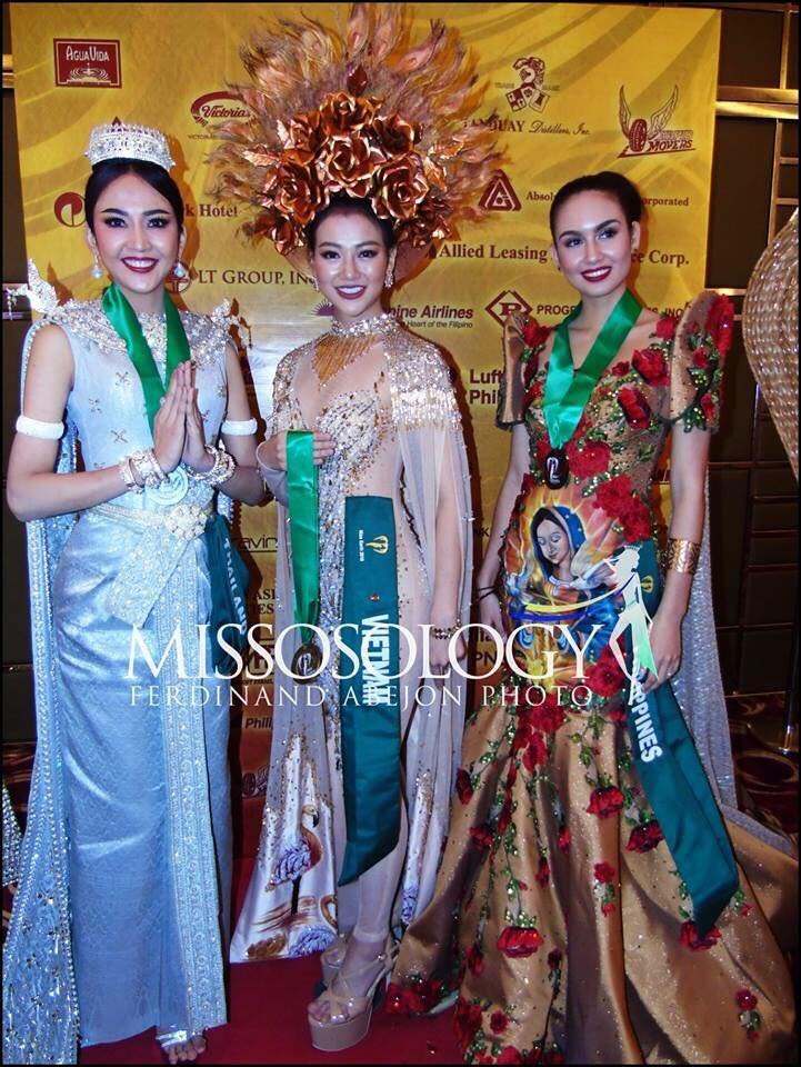 Nguyễn Phương Khánh đã xuất sắc đoạt Huy chương vàng trang phục dân tộc Châu Á và Châu Đại dương tại cuộc thi Hoa hậu trái đất 2018.