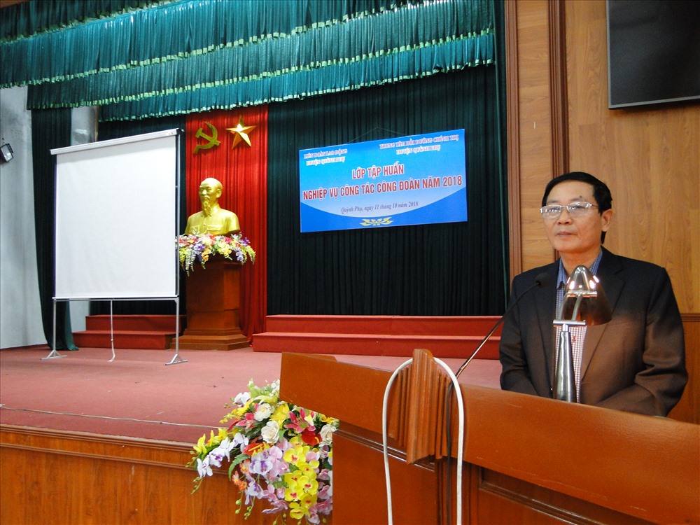 Phó Bí thư Thường trực Huyện uỷ Quỳnh Phụ (Thái Bình) Vũ Văn Liệu phát biểu tại lớp tập huấn.