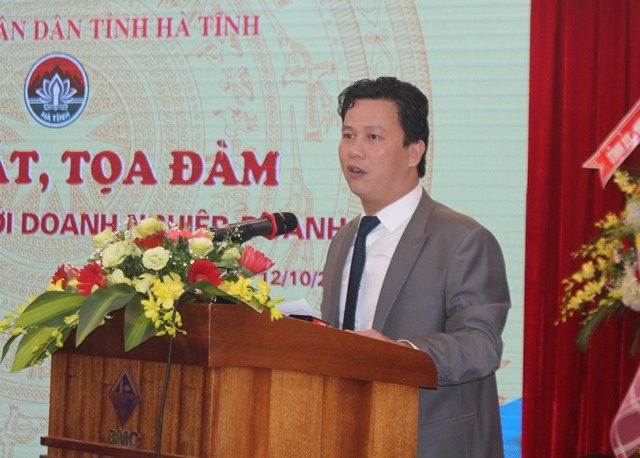Ông Đặng Quốc Khánh - Chủ tịch UBND tỉnh Hà Tĩnh phát biểu bày tỏ băn khoăn khi có quá nhiều doanh nghiệp làm ăn không hiệu quả. Ảnh: Trần Tuấn