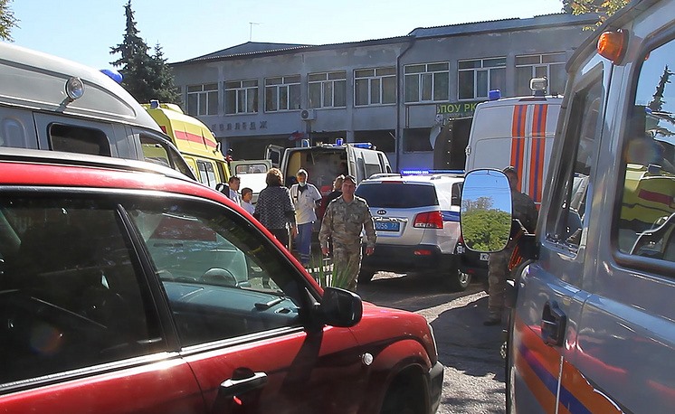 Ủy ban chống khủng bố quốc gia (NAC) đã xác định được thiết bị nổ tại trường cao đẳng ở Kerch và hiện đang nghiên cứu nó - người phát ngôn của Ủy ban Andrei Przhezdomsky chia sẻ trên đài truyền hình RBC. Ảnh: Tass. 