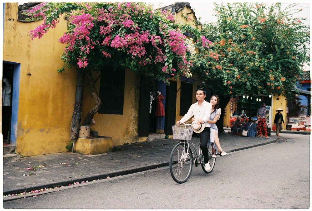 Hội An buổi sớm mai cũng rất tình và thơ. Ảnh: Hạ Vĩ