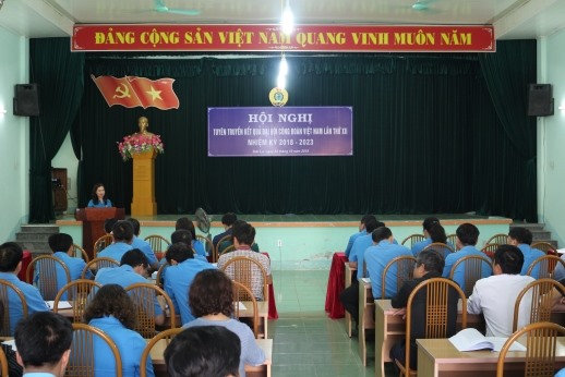 Toàn cảnh hội nghị tuyên truyền kết quả ĐH XII CĐVN, nhiệm kỳ 2013 - 2018 do LĐLĐ tỉnh Sơn La tổ chức.