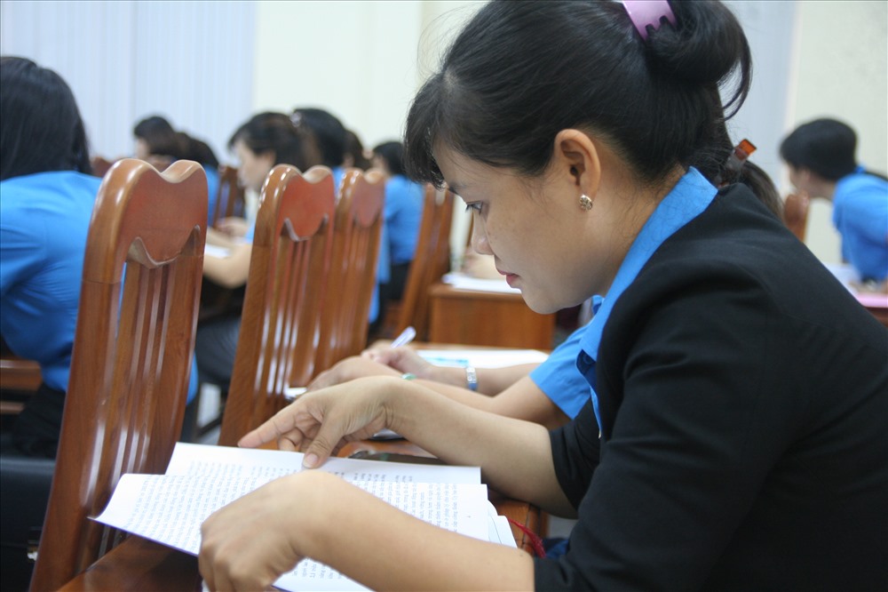 Một số điểm mới về đối tượng kết nạp đoàn viên là người lao động hợp pháp tại Việt Nam được các đại biểu quan tâm. Ảnh: P.L