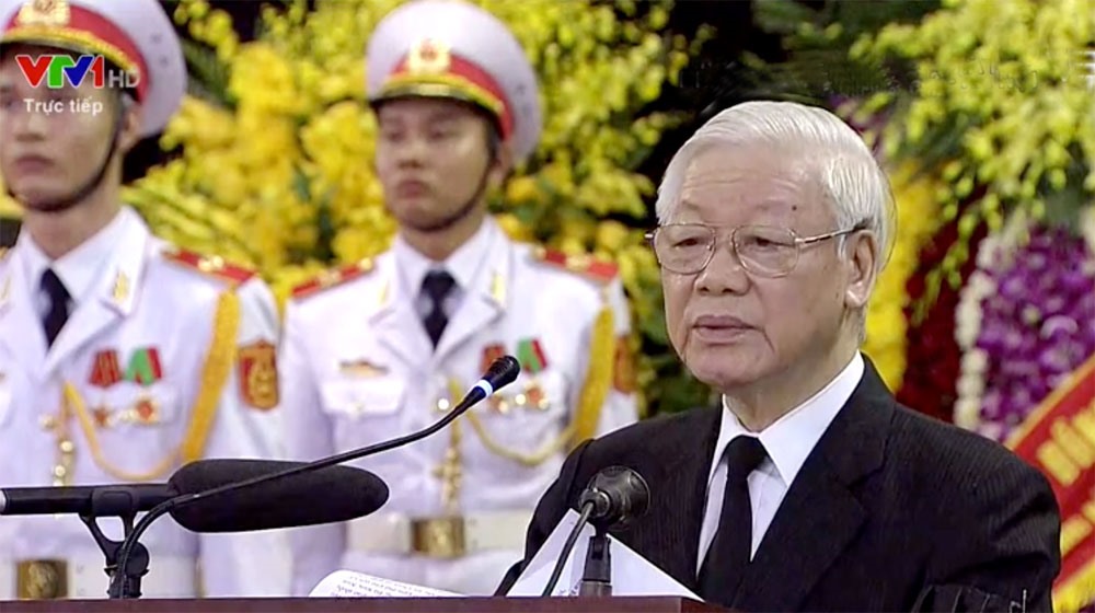 Tổng Bí thư Nguyễn Phú Trọng đọc điếu văn tiễn biệt nguyên Tổng Bí thư Đỗ Mười.