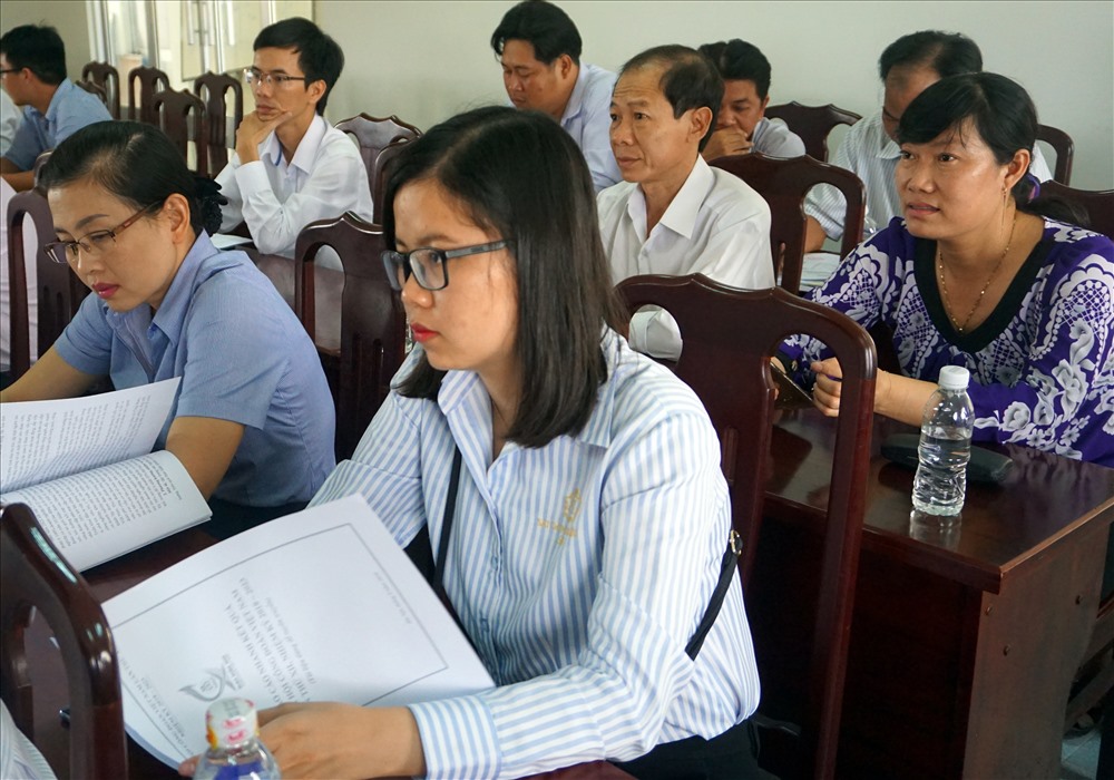 Các đại biểu tham dự Hội nghị  báo cáo nhanh kết quả Đại hội 12 Công đoàn Việt Nam (ảnh Nhật Hồ)