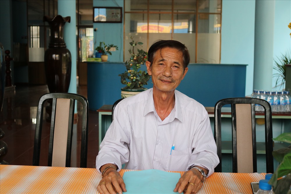 Ông Nguyễn Hữu Trực - PGĐ Công viên nước Củ Chi trao đổi với PV Báo Lao Động.