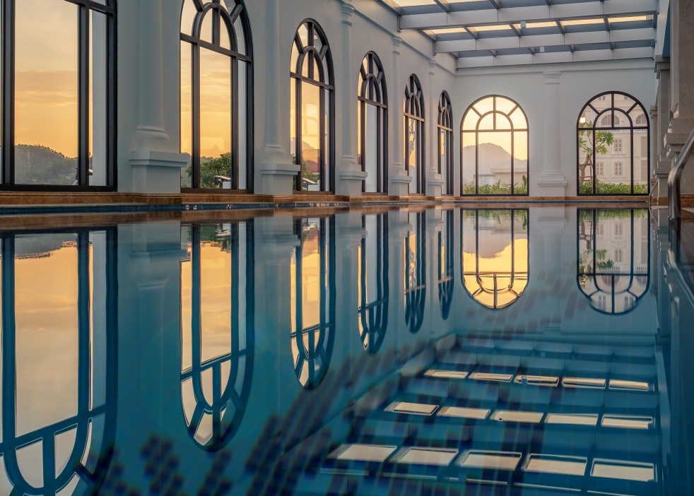 Bể bơi bốn mùa, hệ thống phòng GYM hiện đại hay những dịch vụ Spa tinh tế sẽ mang tới cảm giác thư giãn, chăm sóc sức khỏe và nạp đầy năng lượng cho du khách trong kỳ nghỉ dài