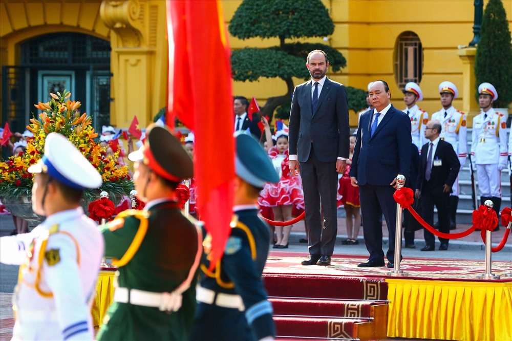Nhận lời mời của Thủ tướng Nguyễn Xuân Phúc, ngày 2.11, Thủ tướng Cộng hòa Pháp Édouard Philippe bắt đầu thăm chính thức Việt Nam từ ngày 2-4.11. Ảnh: Sơn Tùng. 