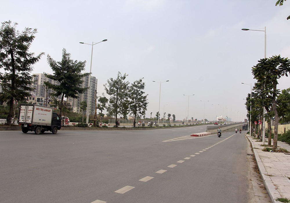 Cầu vượt Xuân Phương – đoạn kết thúc của tuyến phố mới được đề xuất gắn tên Trịnh Văn Bô