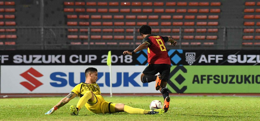 Philippines vẫn chưa hết bàng hoàng khi bị Timor-Leste chọc thủng lưới 2 bàn. Ảnh: AFF Suzuki Cup.