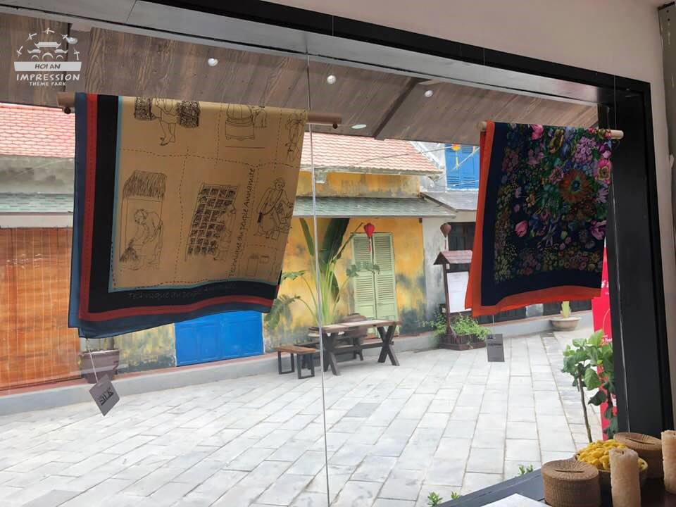Lụa Việt Nam điêu đứng sau sự cố Khải Silk 