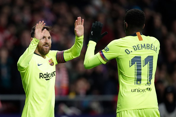 Messi và Dembele phối hợp gỡ hòa cho Barca ở những phút cuối cùng (Ảnh: Getty)
