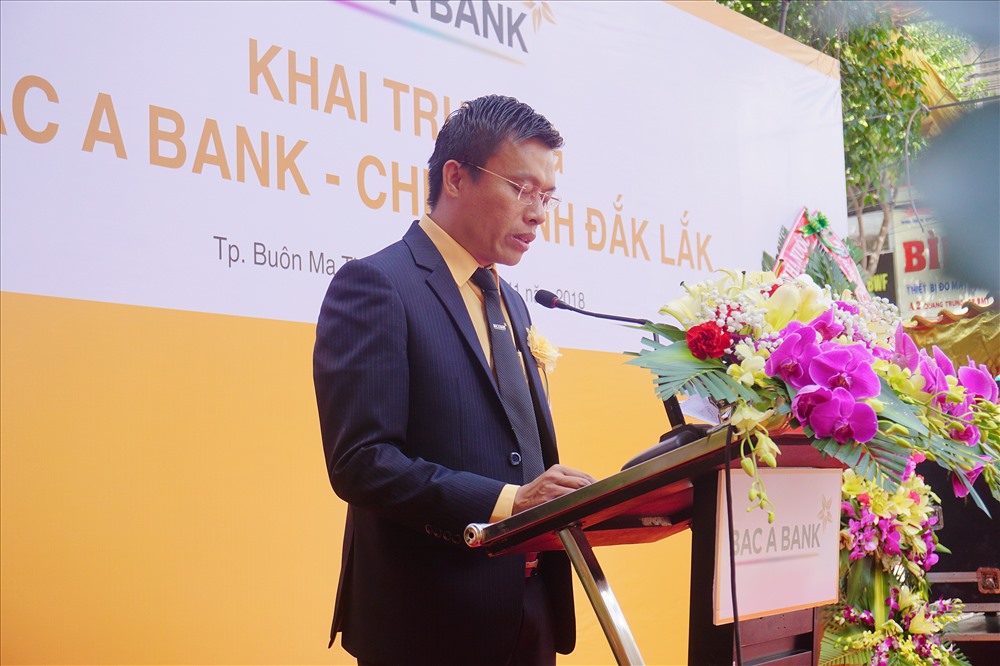 Ông Trần Ngọc Vân, Giám đốc BAB - chi nhánh Đắk Lắk phát biểu cảm ơn và nhận nhiệm vụ