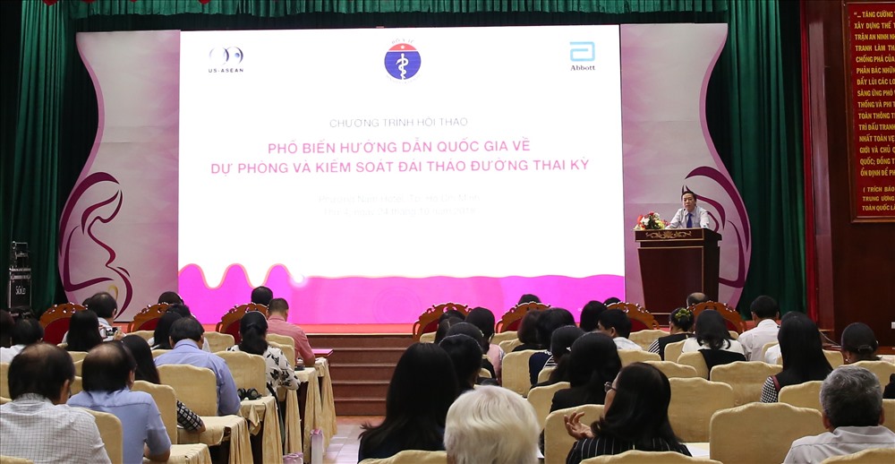 Hội thảo “Phổ biến hướng dẫn quốc gia về dự phòng và kiểm soát đái tháo đường thai kỳ”được tổ chức tại Hà Nội, Đà Nẵng, Tp. Hồ Chí Minh
