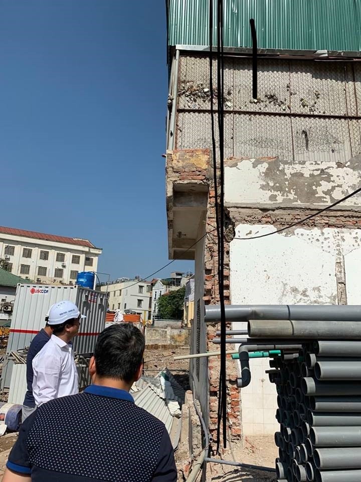 Phần diện tích tòa nhà làm việc của Công đoàn Y tế mà Văn Phú - Giảng Võ cho rằng đã lấn sang Dự án.
