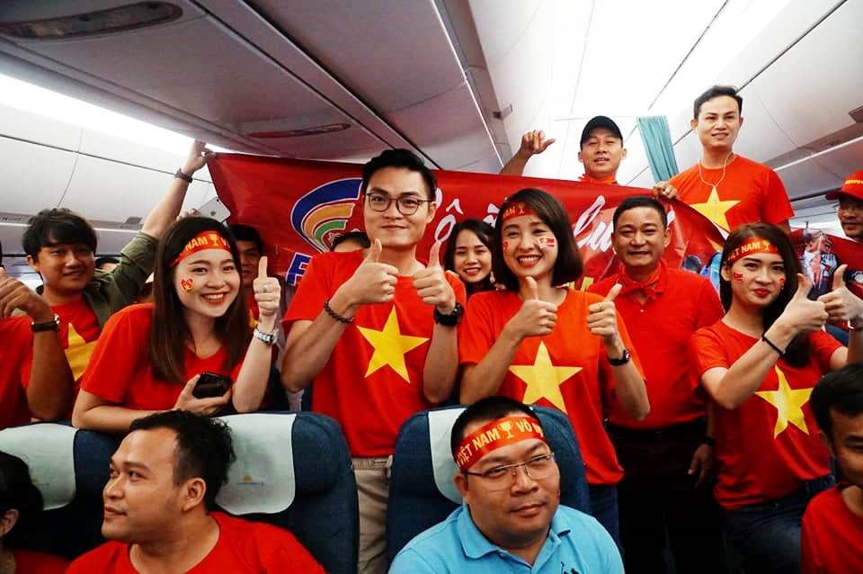 Vietravel Đà Nẵng đã phối hợp với Vietnam Airlines tổ chức tour bay thẳng phục vụ trên 100 người hâm mộ đến thành phố Kuala Lumpur – Malaysia.