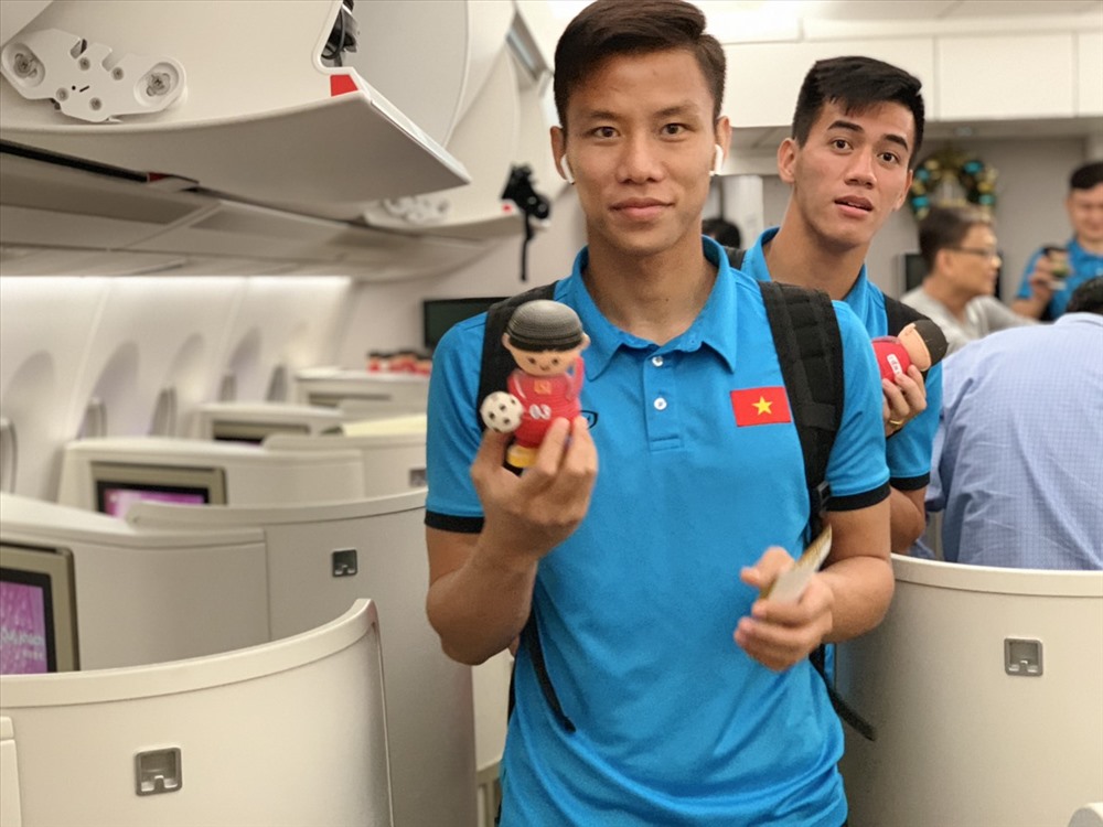 Tất cả tuyển thủ Việt Nam đều vui mừng trước sự quan tâm của hãng hàng không quốc gia Việt Nam.