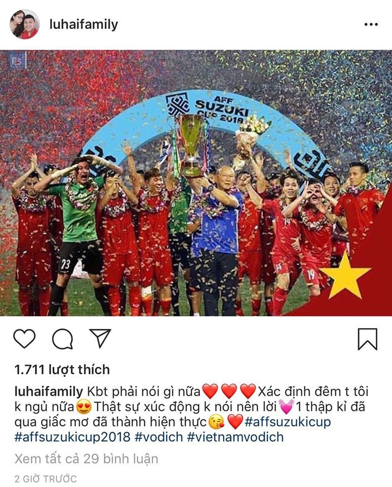 Trên Instagram, Quang Hải thể hiện cảm xúc hạnh phúc tột cùng khi giấc mơ thành hiện thực sau một thập kỷ chờ đợi.